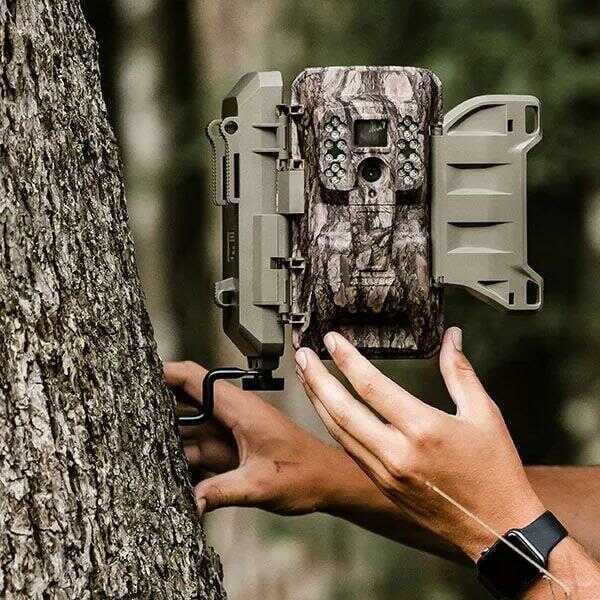 MOULTRIE EZ TREE MOUNT 3pk Model: MFHP12571